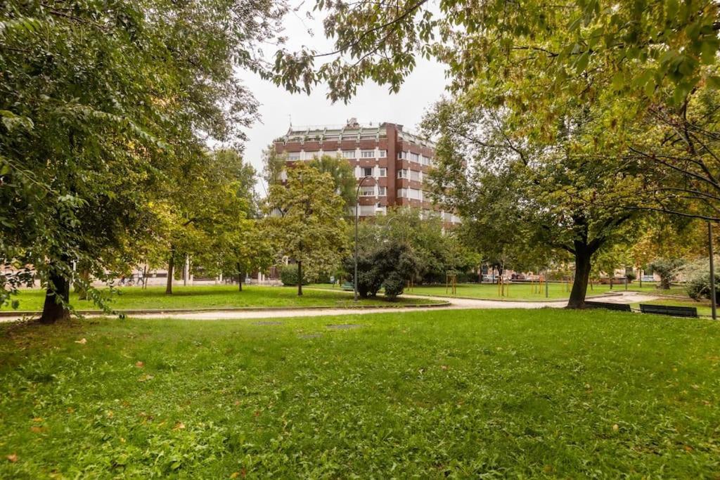 Elegante Bilocale Porta Genova - Mirable Pm Lägenhet Milano Exteriör bild